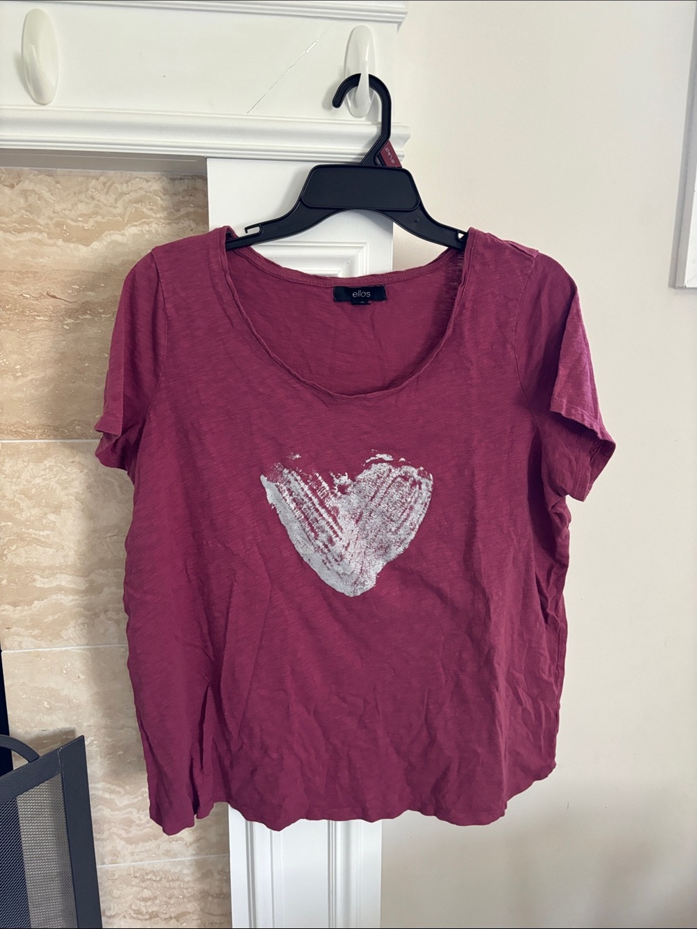 ellos Mauve Short Sleeve Tee with White Heart Print